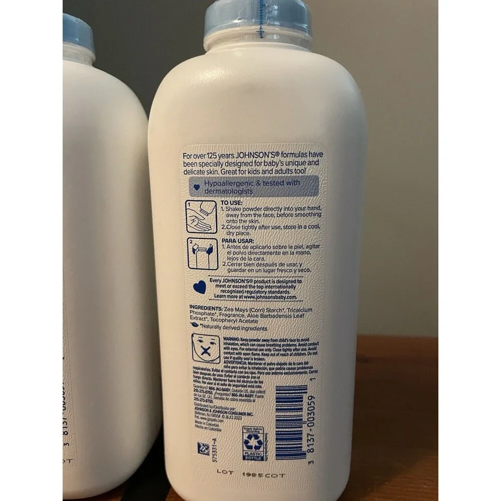 Johnson's 2 Count Lot ALOE & VIT E Baby Powder LARGE 22 OZ.